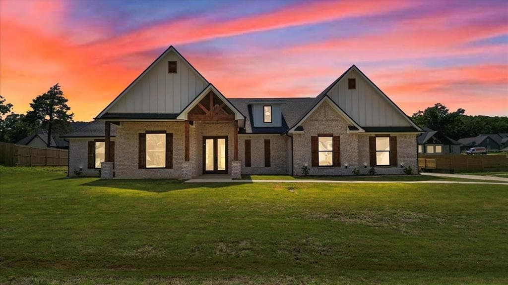 14604 Woodland Creek Dr