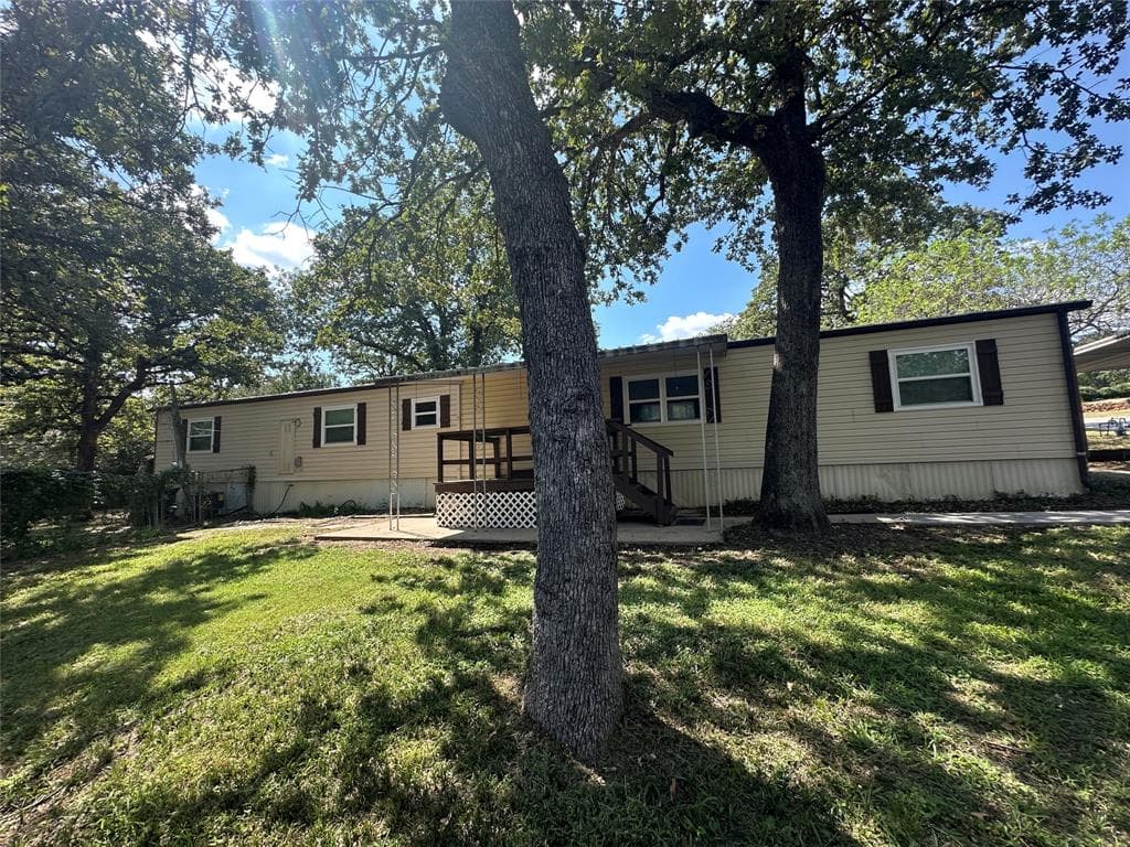 4324 Bradley Ln
