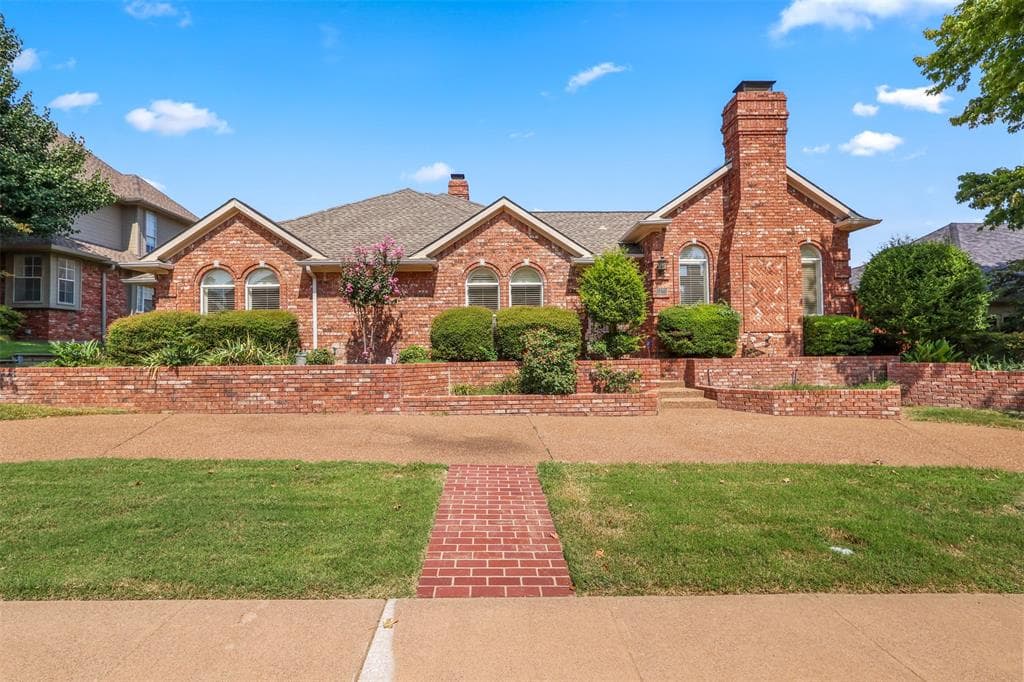 1417 Harrington Dr
