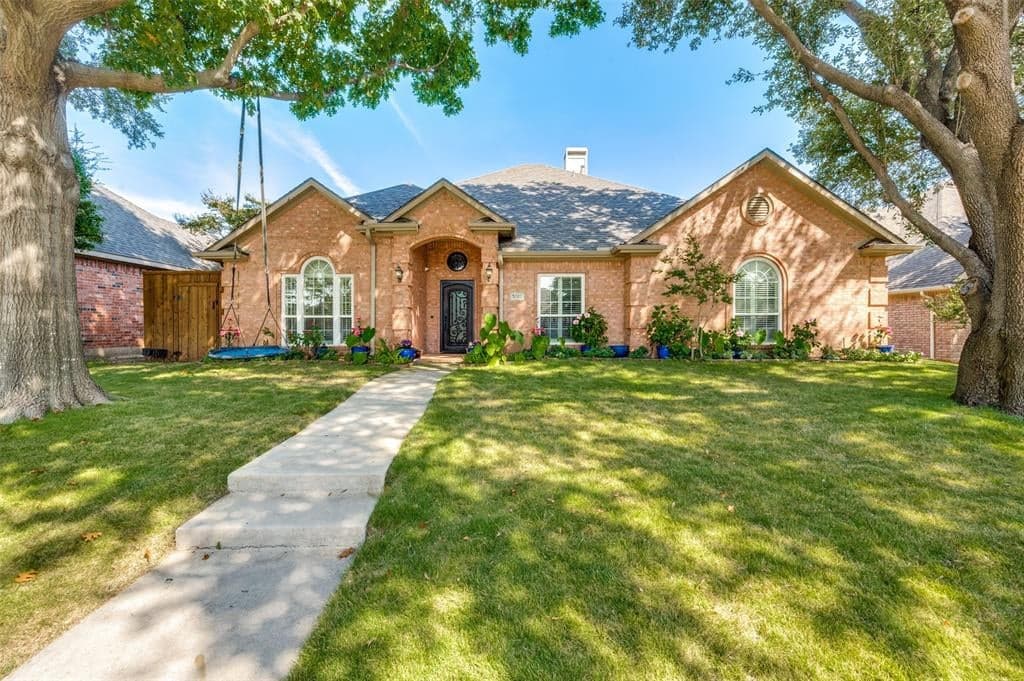 3708 Old Orchard Ct