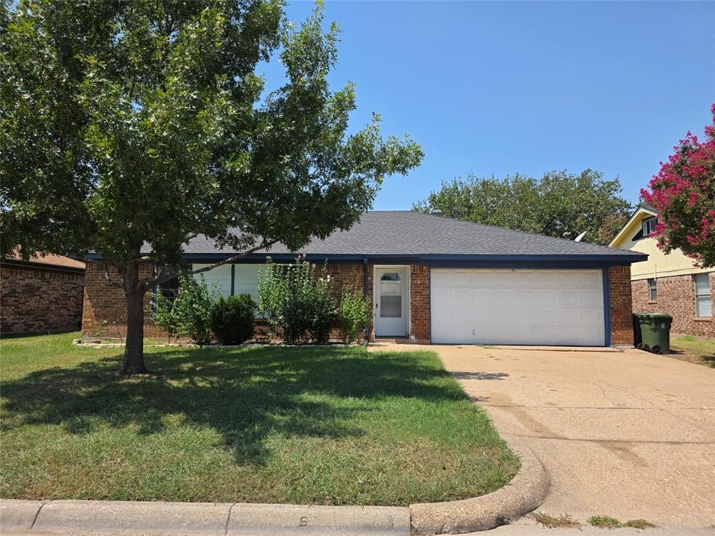 6408 Elmview Dr