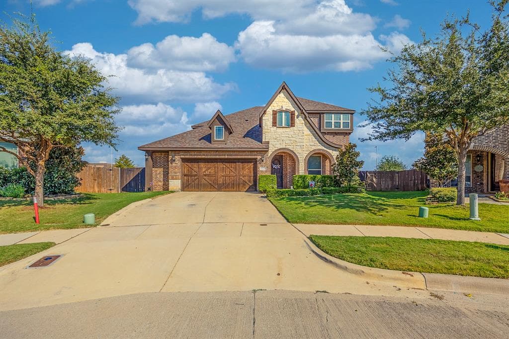 10220 Fox Grove Ct