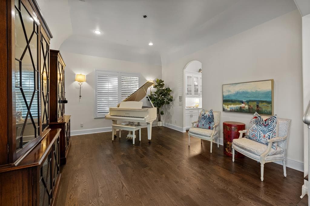 Gallery image 5