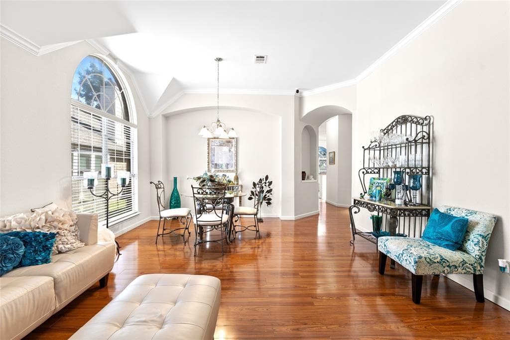 8401 Rock Canyon Ct