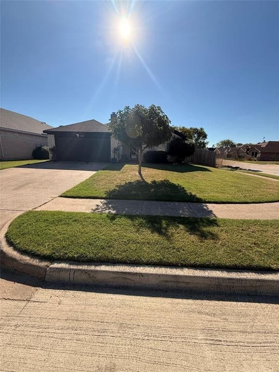 4816 Topaz Ln