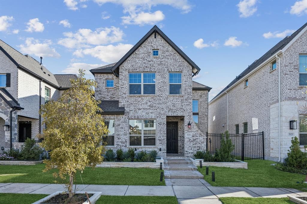 3123 Cliff Swallow Ln