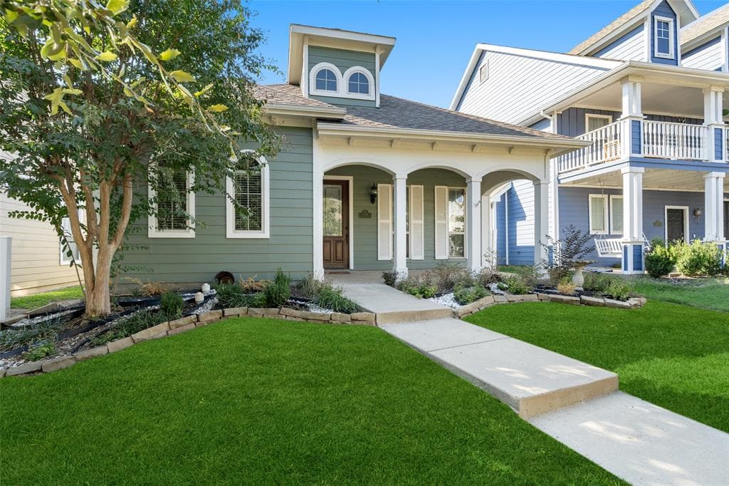 1124 Spanish Moss Dr