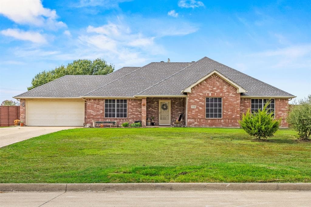1930 Silver View Ln