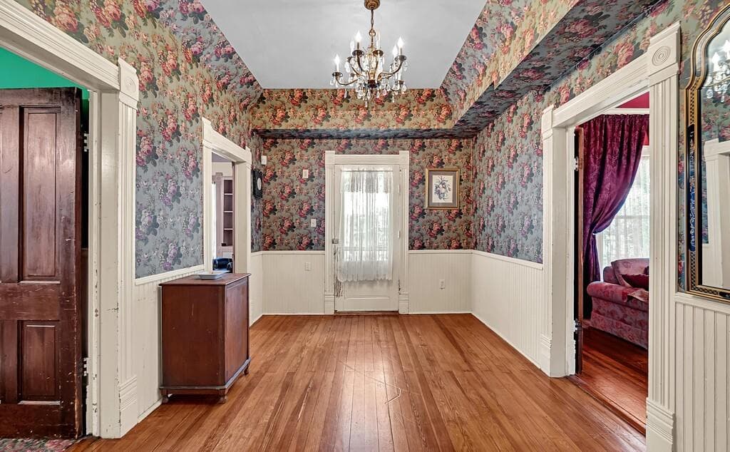 Gallery image 4