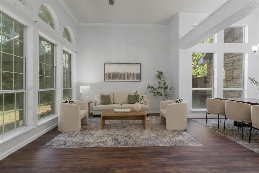 1923 Little Fawn Ct