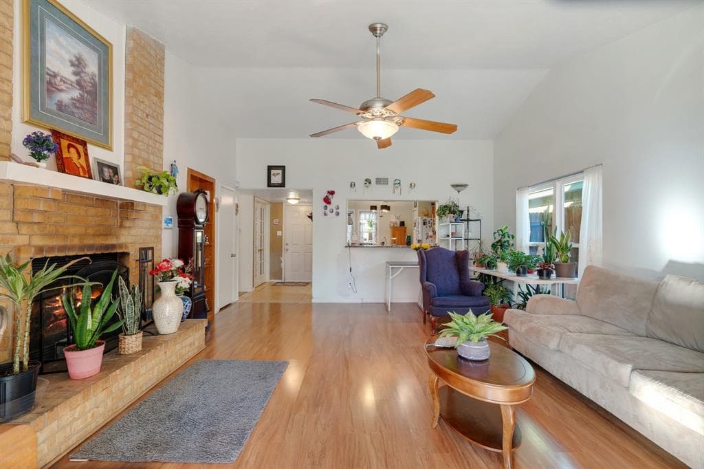 Gallery image 5