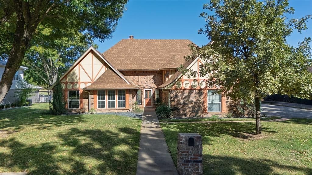 121 Carnoustie Dr