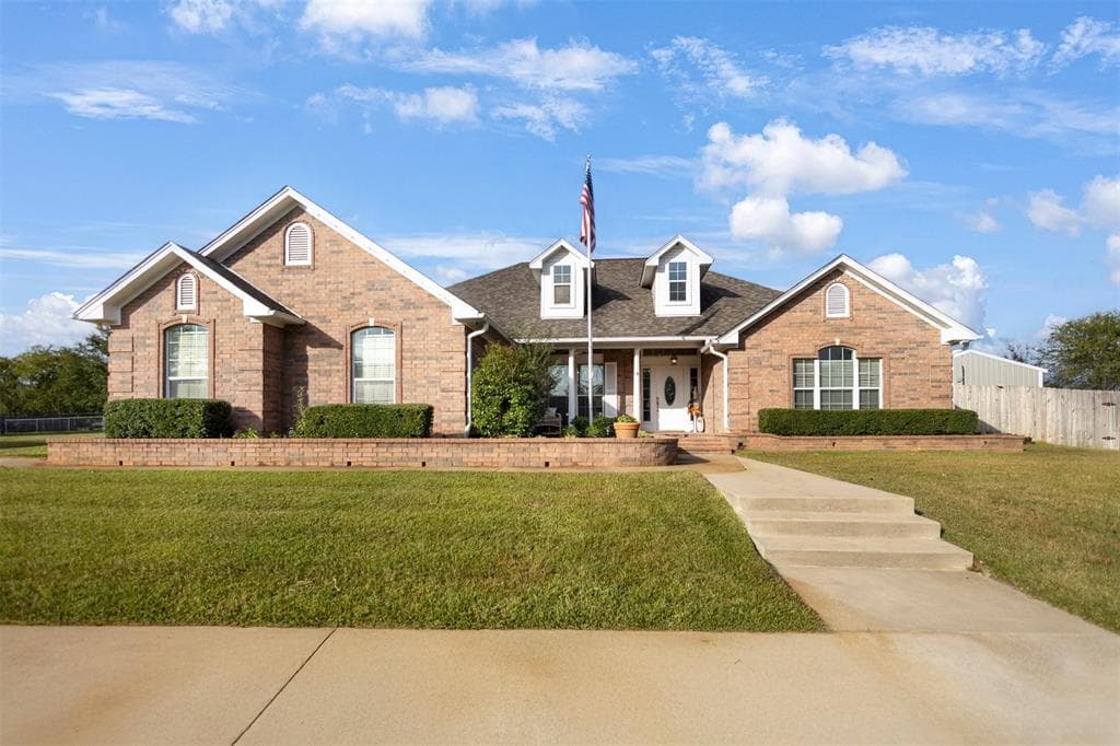 15113 Boaz Ln