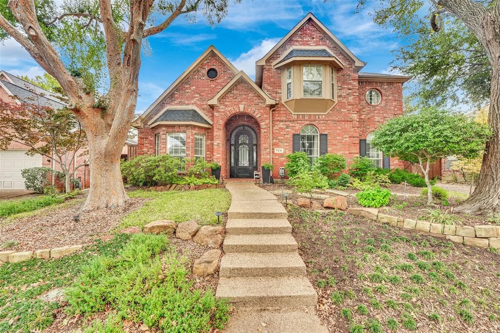 724 Canongate Dr