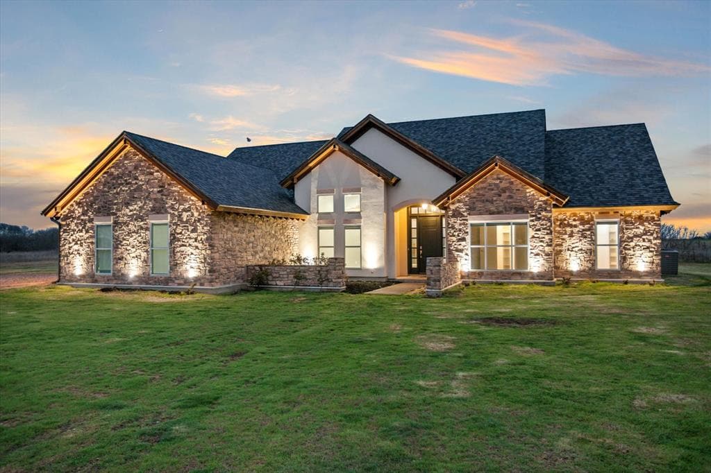 Main property image