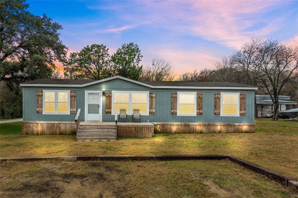 135 Chisholm Pass