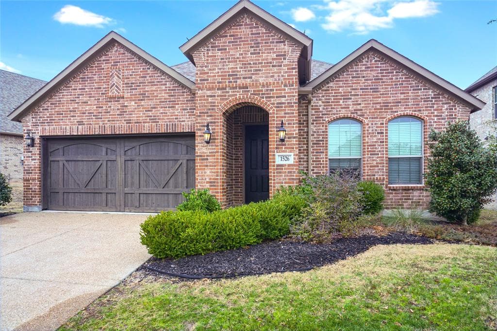 1526 Derby Dr