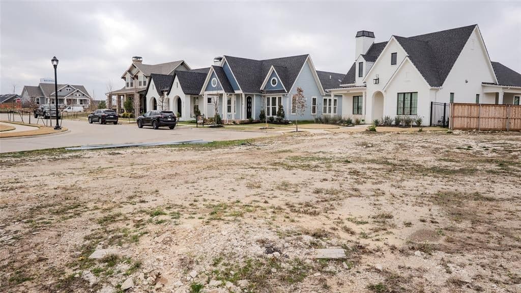 405 Garrett Way