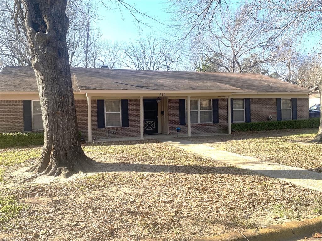 610 Wilburn Dr