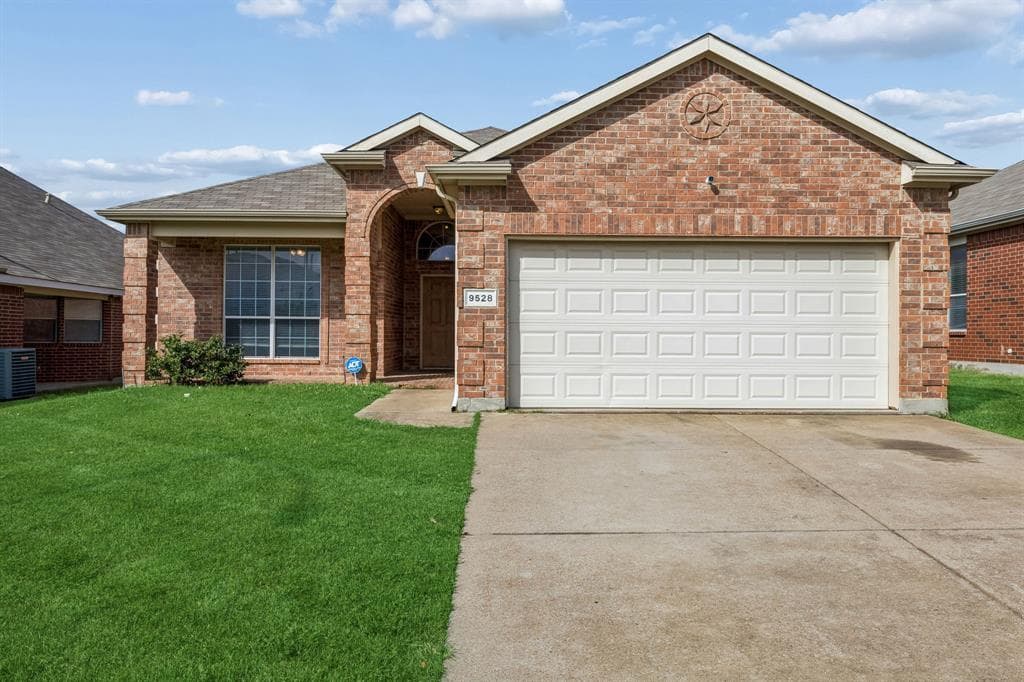 9528 Willow Branch Way