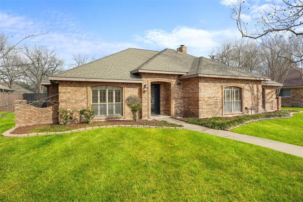 6018 Raleigh Dr