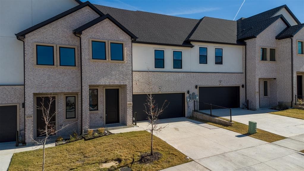 2374 Usmen Dr
