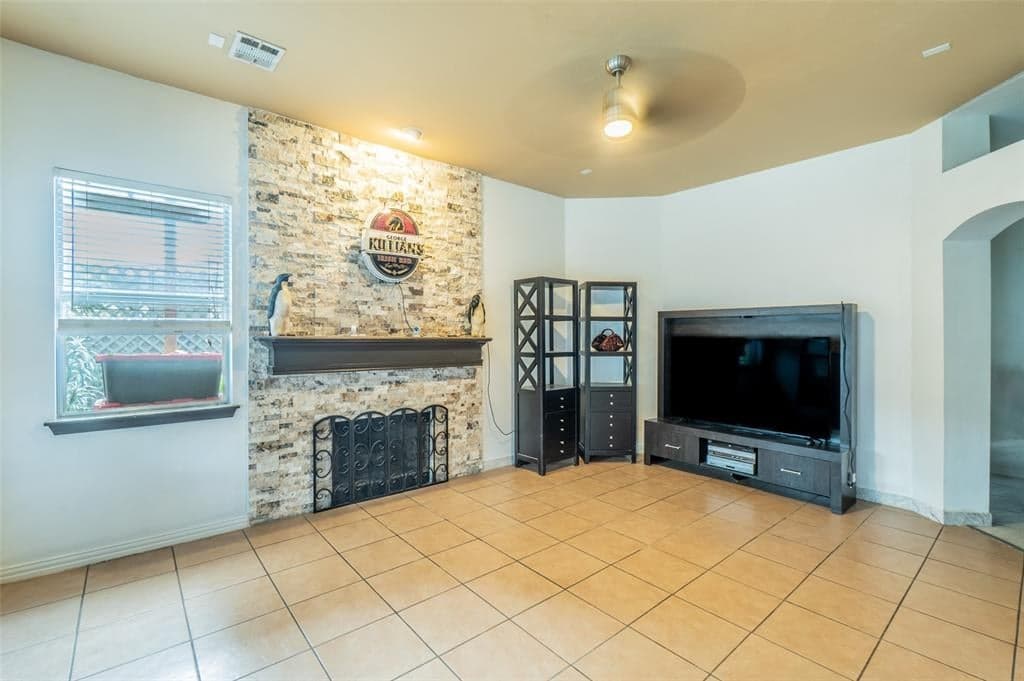 Gallery image 3