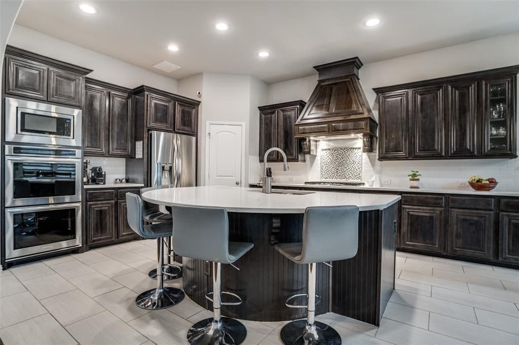 3410 Challis Trl