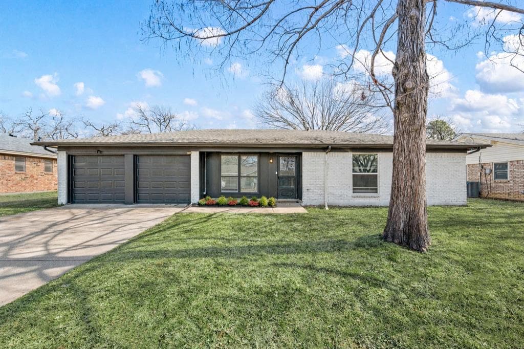 2204 Mountainview Dr