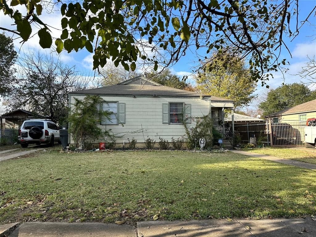 1137 Edwards Cir