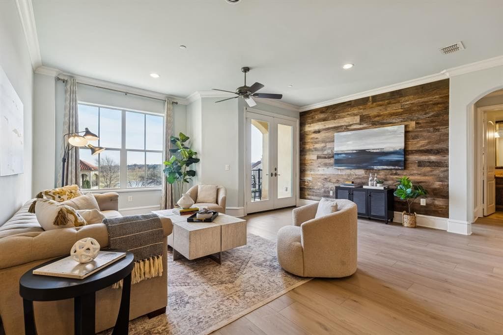6675 Mediterranean Dr Unit 3205