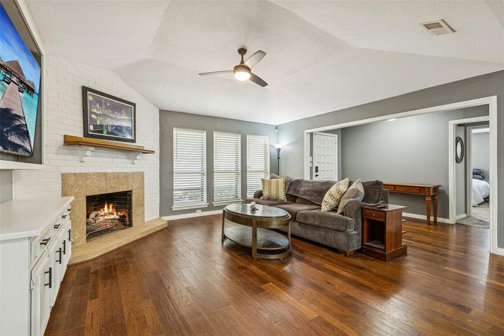 Gallery image 3