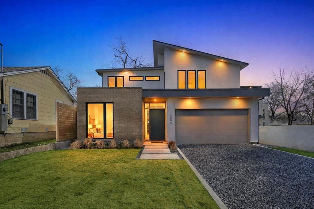 8806 Diceman Dr