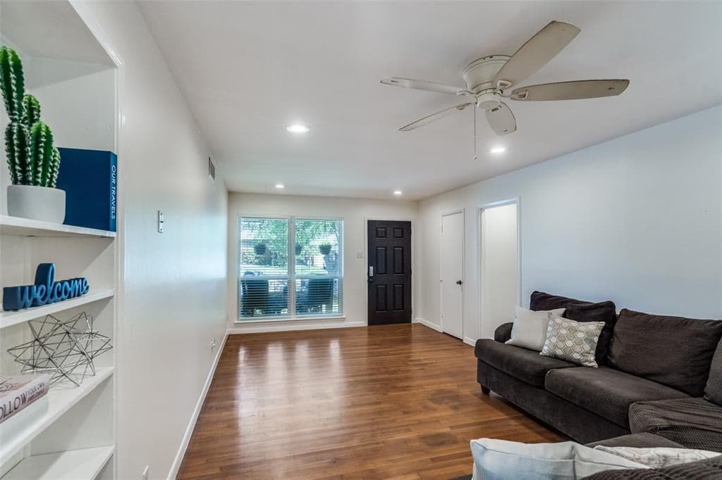 Gallery image 3