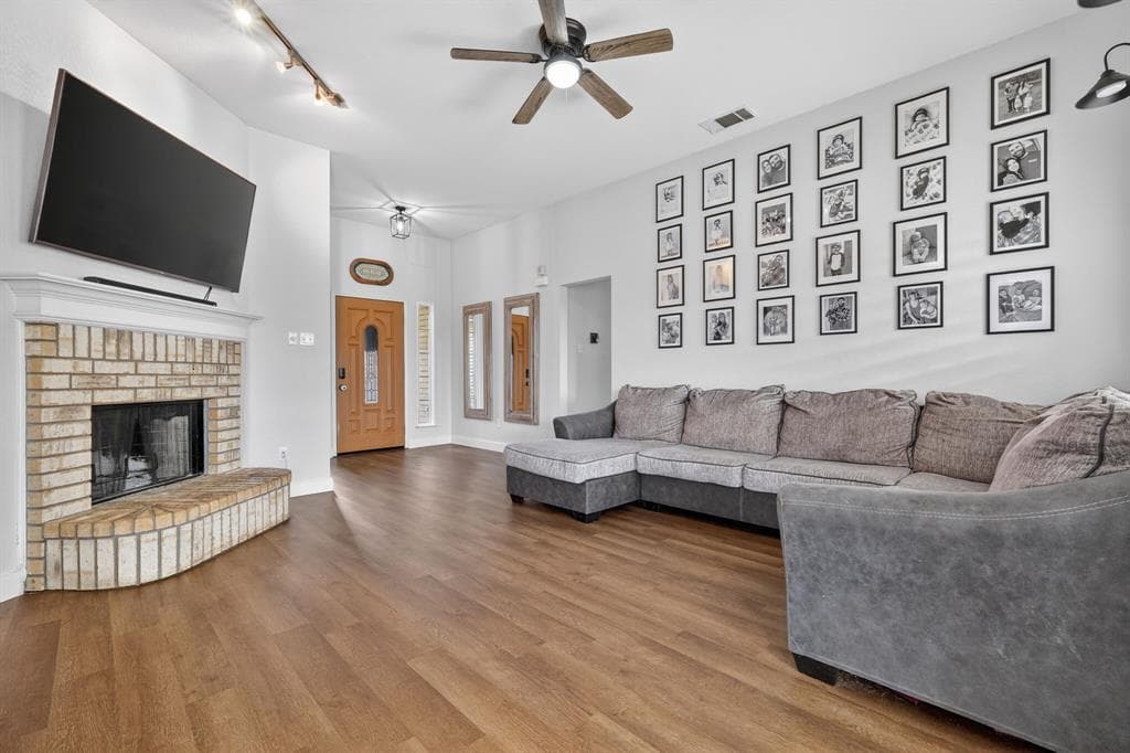 Gallery image 3