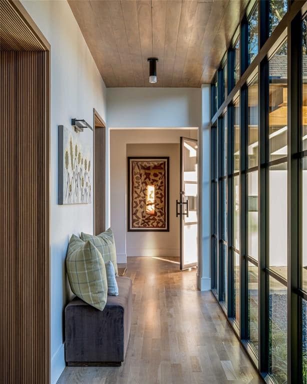 Gallery image 4