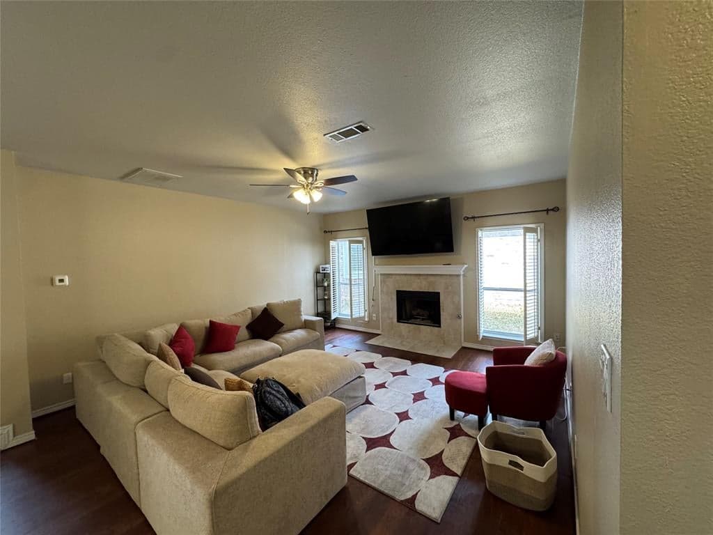 Gallery image 5