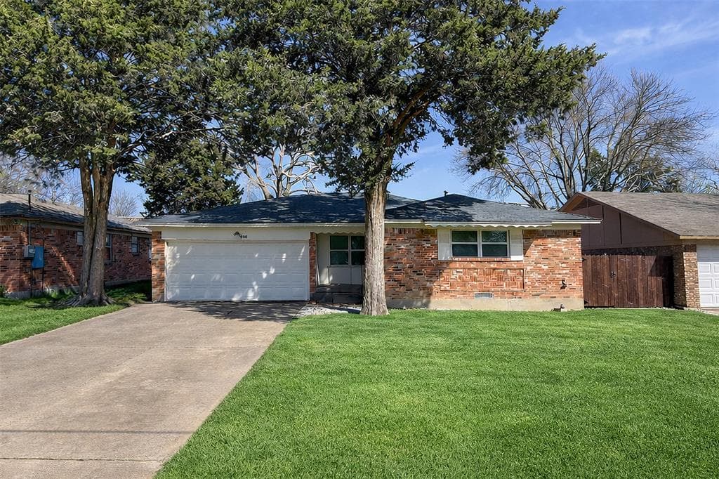8155 Shafter Dr