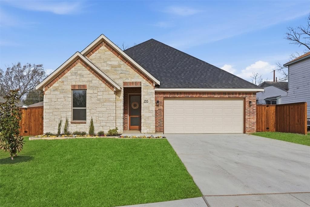2315 Colony Ct