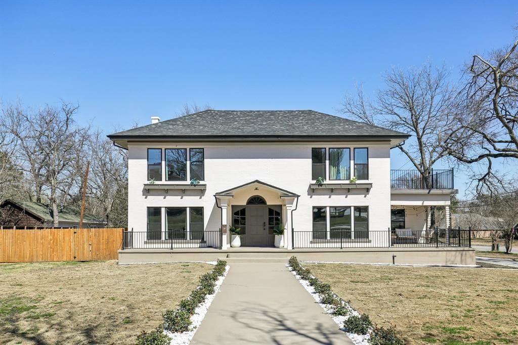 702 Griffith Ave