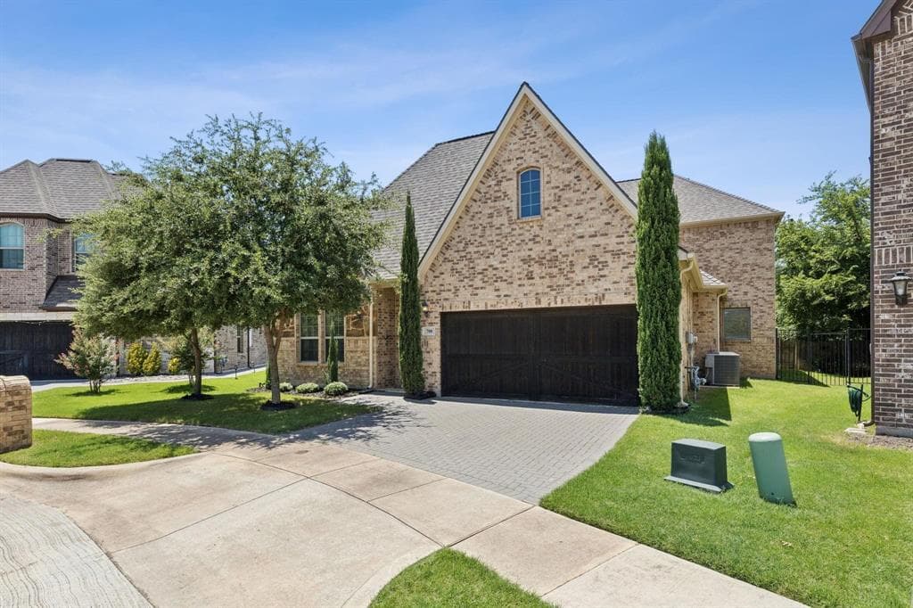 700 Brookstone Ct