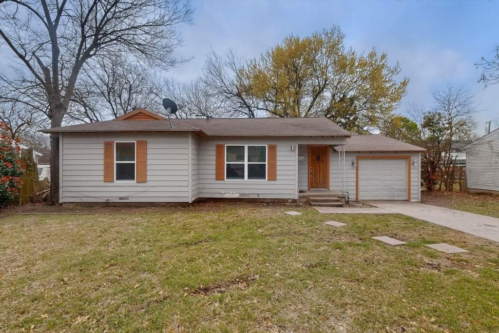 632 Freeman Dr