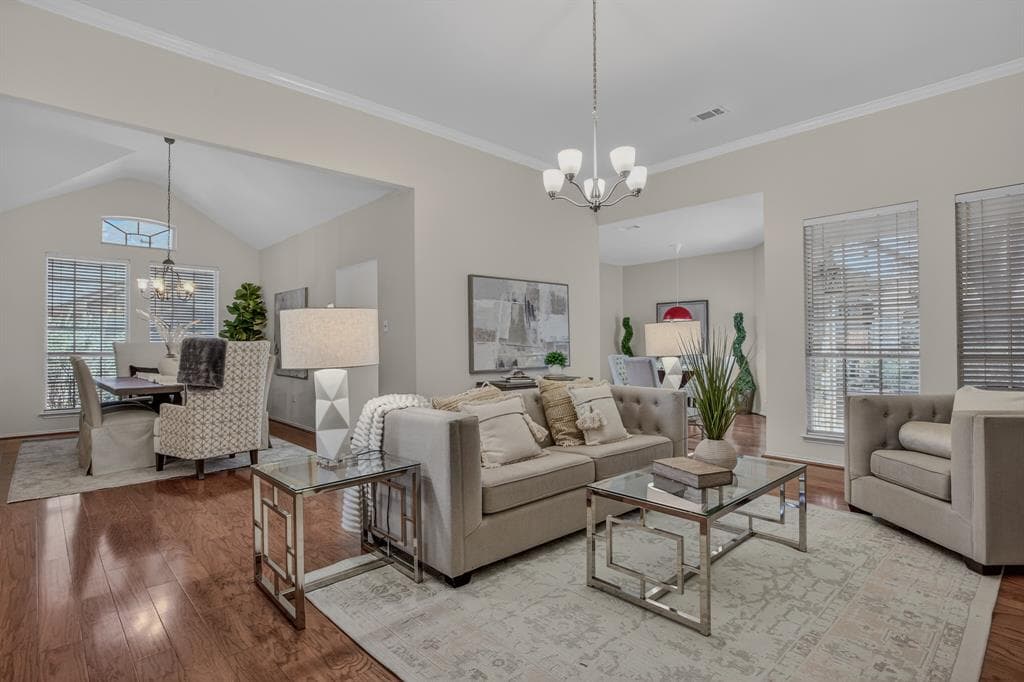 1408 Hamilton Dr