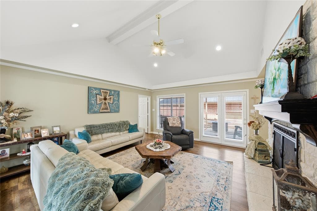 Gallery image 4