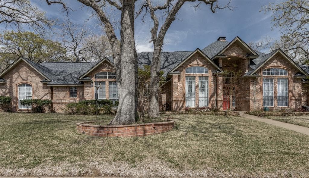 Main property image