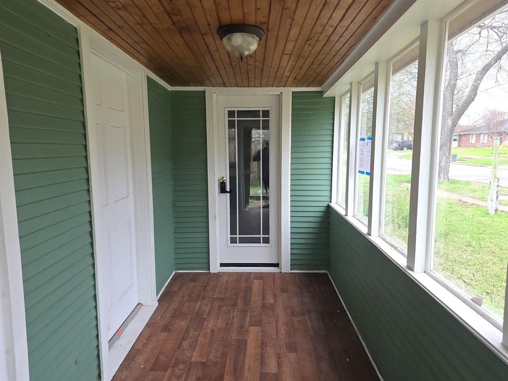 Gallery image 2