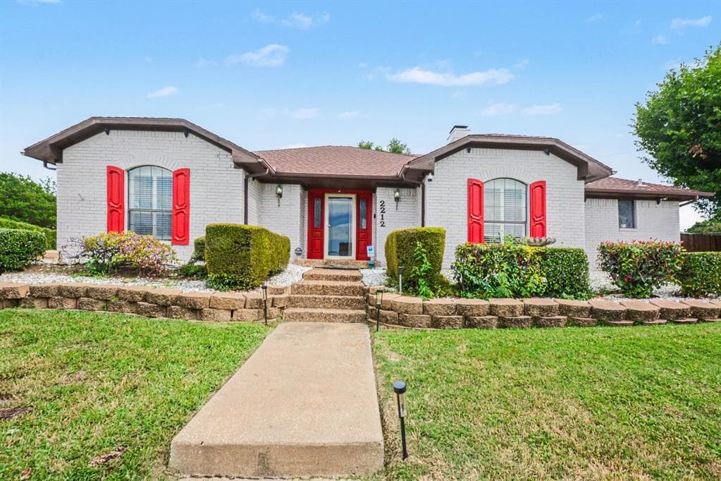 2212 Southern Ct