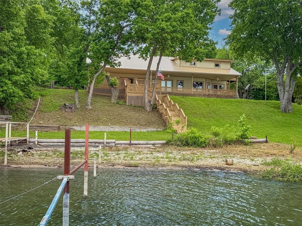 94 Arend Dr