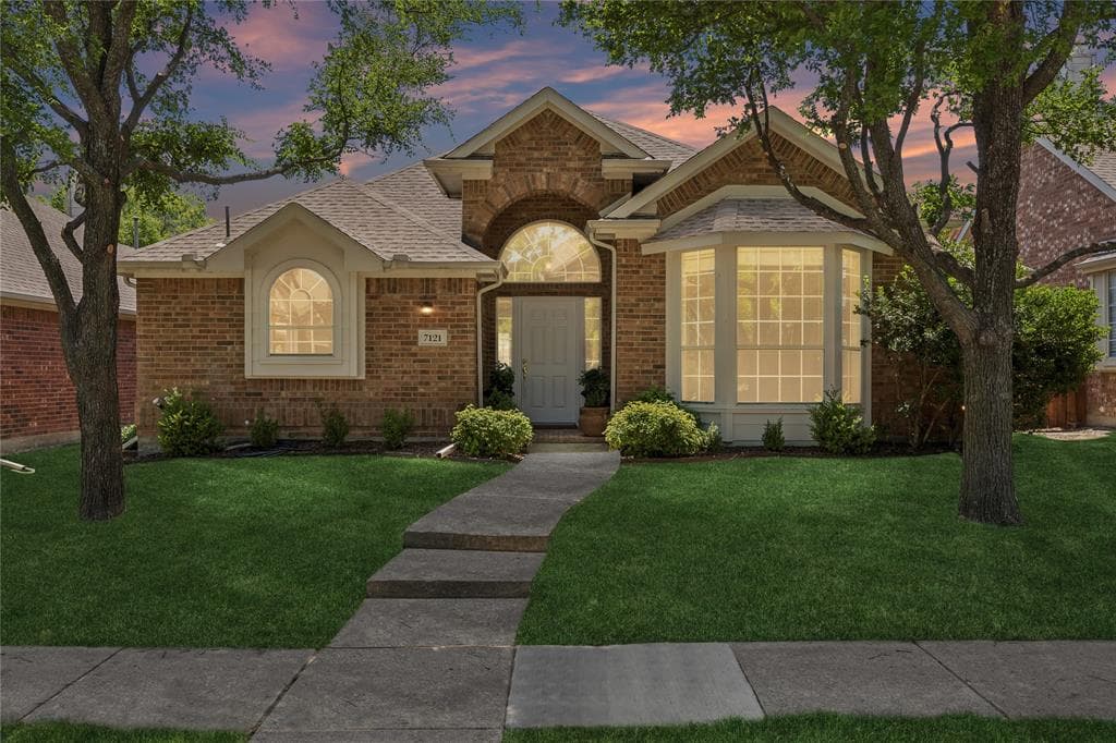 7121 Bryce Canyon Dr