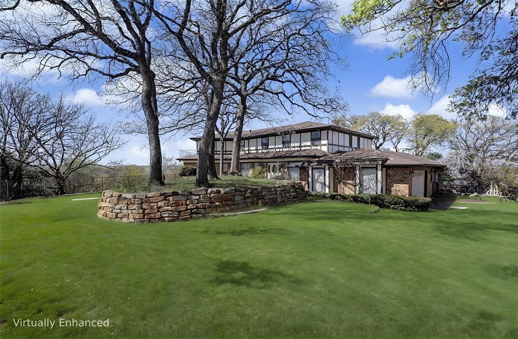 1434 Crownhill Dr